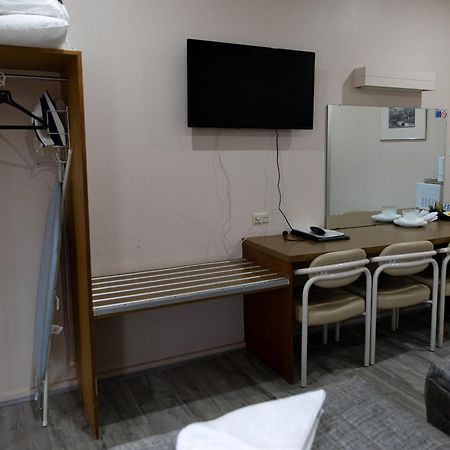 Garden Motor Inn 冈德盖 外观 照片