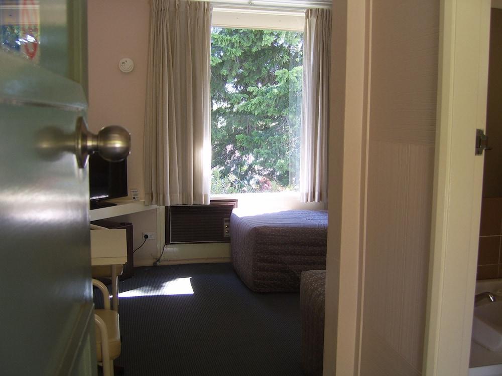 Garden Motor Inn 冈德盖 外观 照片