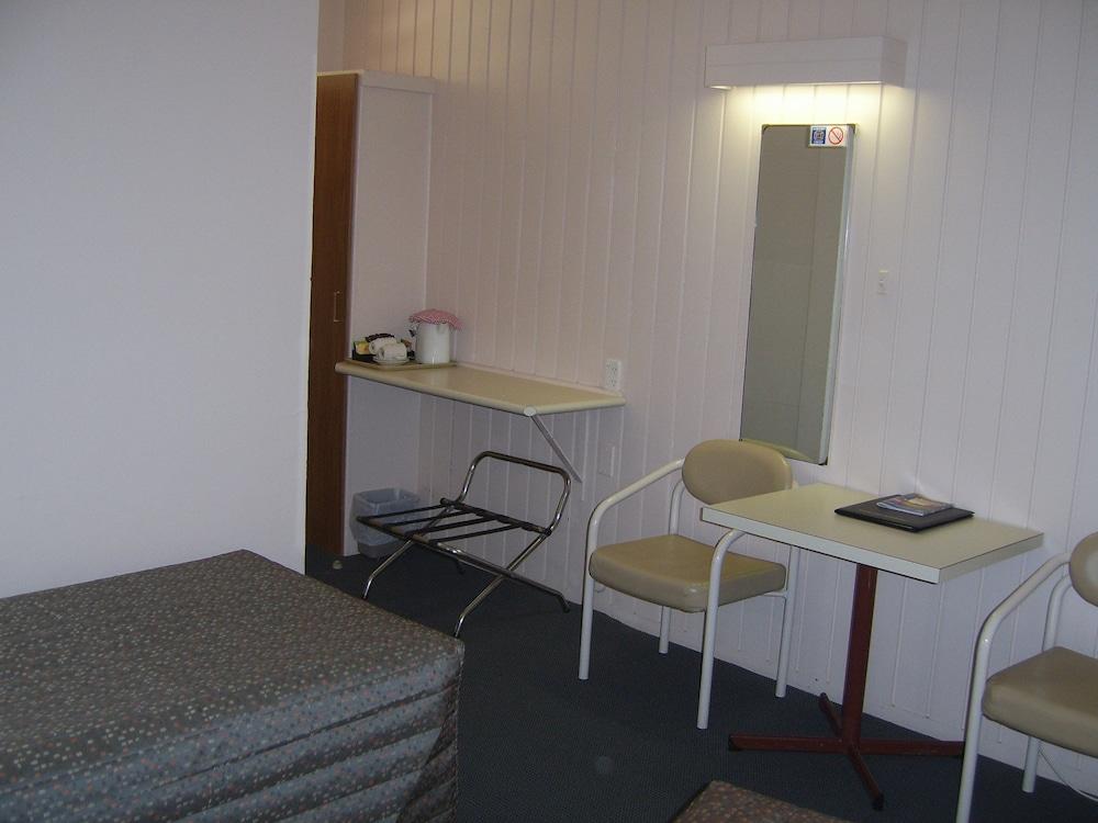Garden Motor Inn 冈德盖 外观 照片