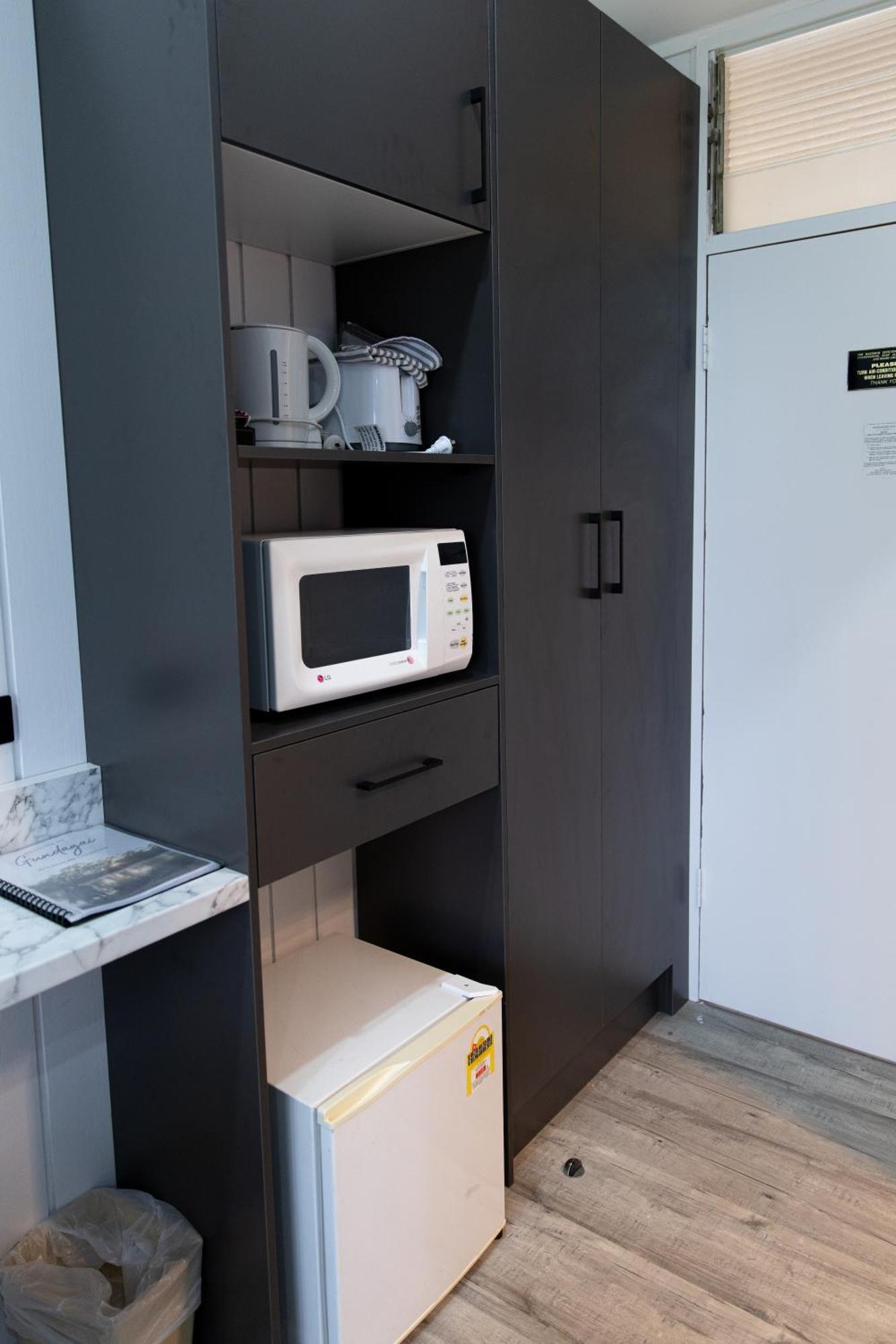 Garden Motor Inn 冈德盖 外观 照片